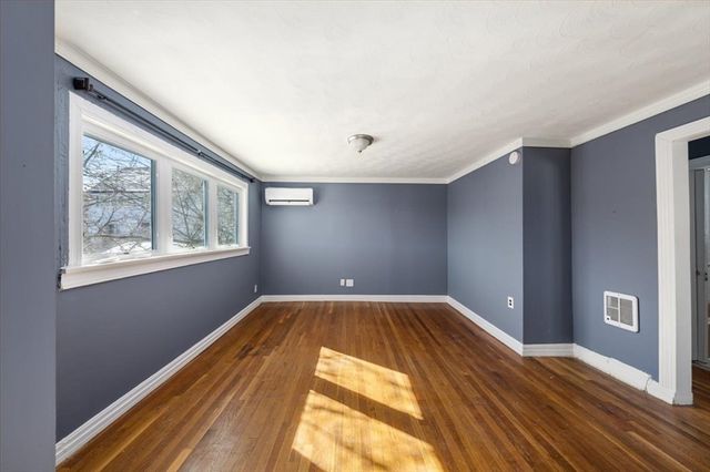 528 Ferry St, Everett, MA 02149