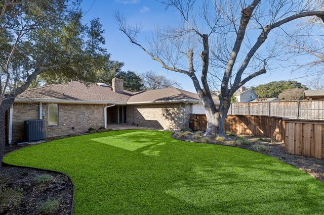 7160 Blackwood Drive, Dallas, TX 75231