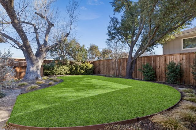 7160 Blackwood Drive, Dallas, TX 75231