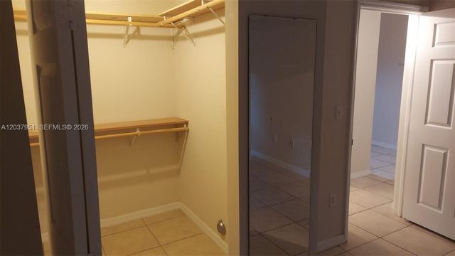 2630 SW 28th St 14, Miami, FL 33133