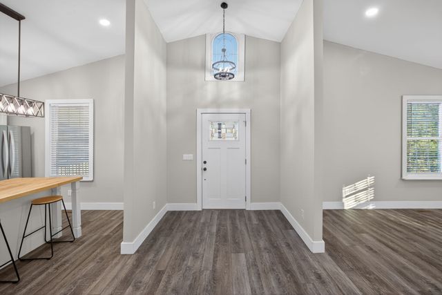 5900 Dodson Branch Rd, Cookeville, TN 38501