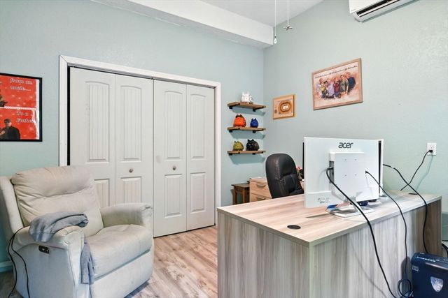 171 White Fox Road, Agawam, MA 01030