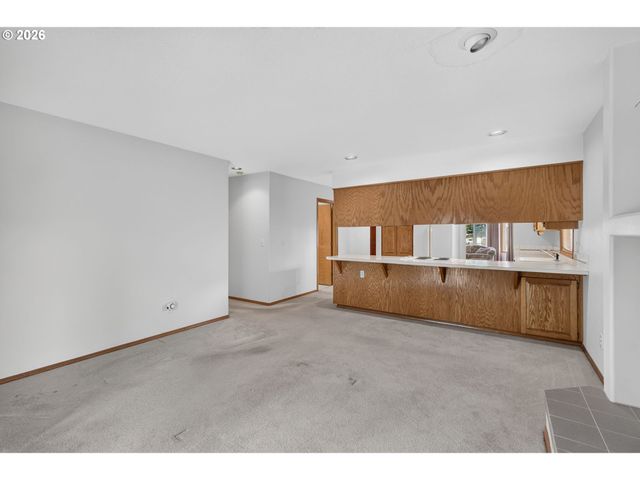 14674 Se STERLING Ct, Clackamas, OR 97015