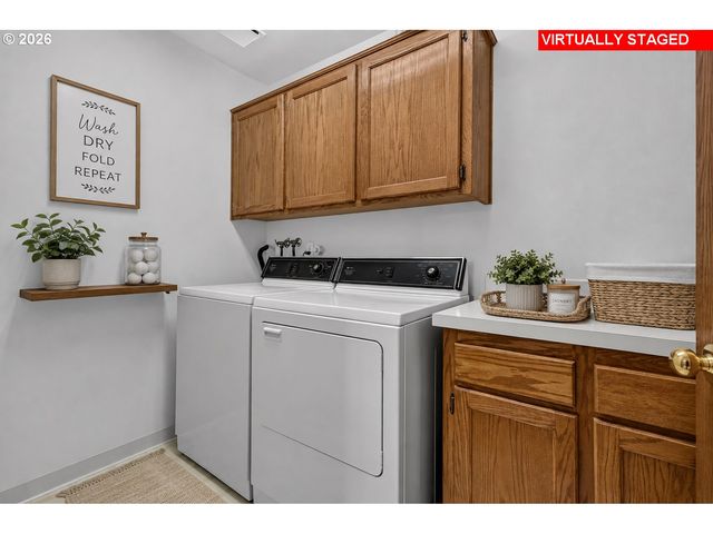 14674 Se STERLING Ct, Clackamas, OR 97015