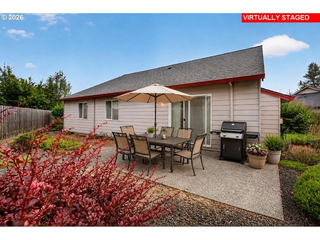 14674 Se STERLING Ct, Clackamas, OR 97015