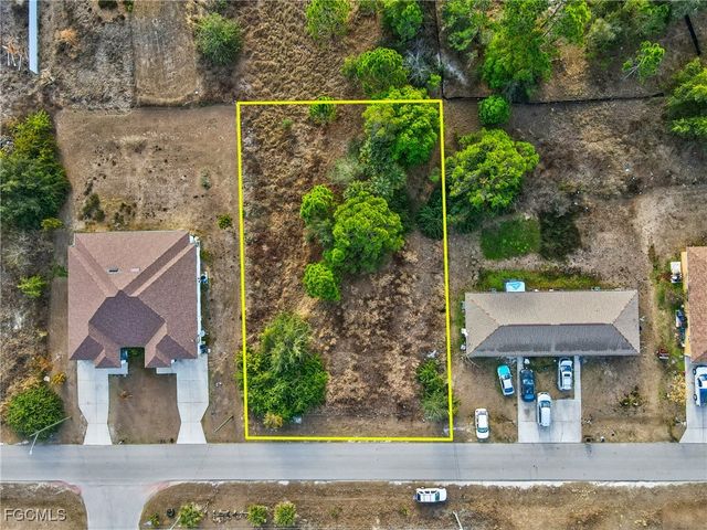 2229-2231 Fairway DR, Lehigh Acres, FL 33973