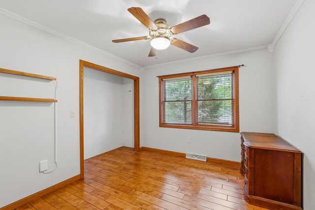 N9630 N COOP ROAD, Appleton, WI 54915