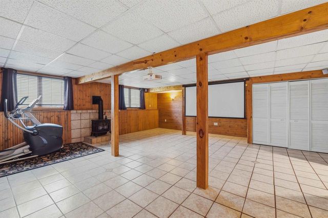 N9630 N COOP ROAD, Appleton, WI 54915