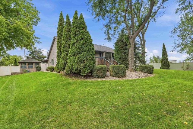 N9630 N COOP ROAD, Appleton, WI 54915