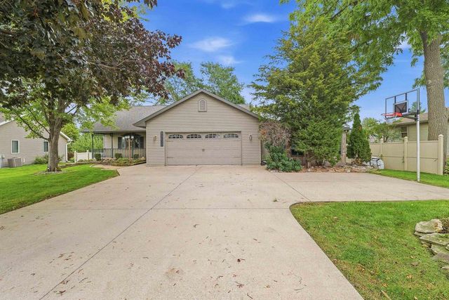 N9630 N COOP ROAD, Appleton, WI 54915