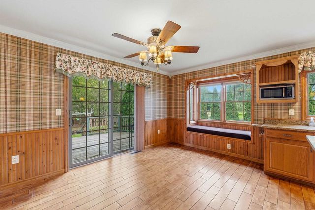 N9630 N COOP ROAD, Appleton, WI 54915