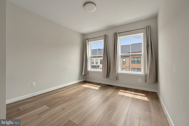 6230 ALMERICO PL, Alexandria, VA 22312