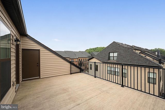 6230 ALMERICO PL, Alexandria, VA 22312