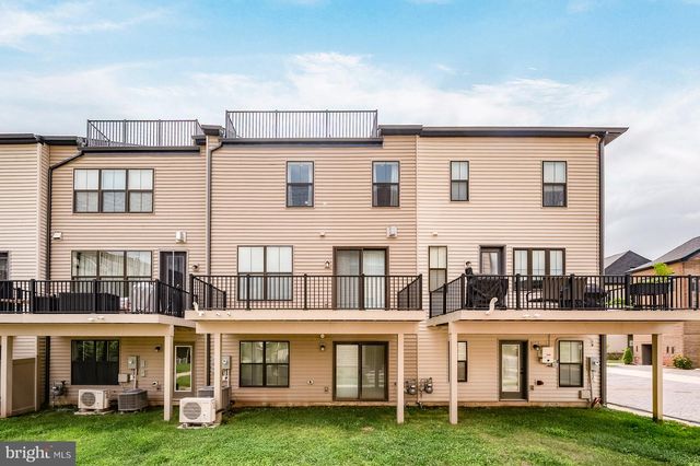 6230 ALMERICO PL, Alexandria, VA 22312