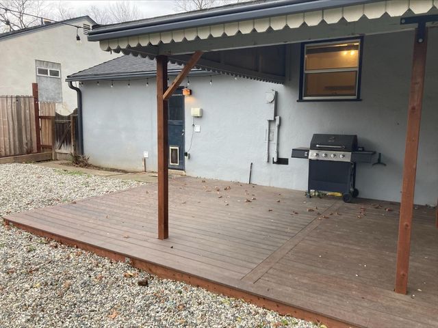 2837 Verna Way, Sacramento, CA 95821