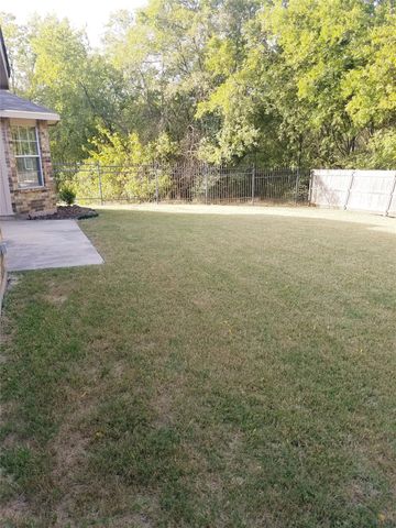 3519 Daisy Lane, Grand Prairie, TX 75052