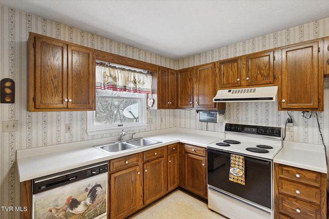 945 Maiden Street, Abingdon, VA 24210