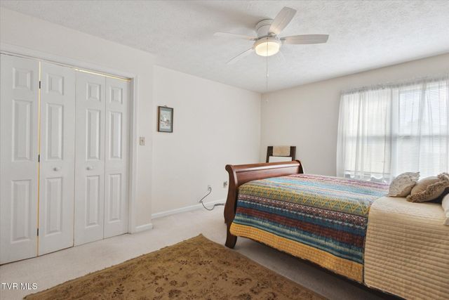 945 Maiden Street, Abingdon, VA 24210