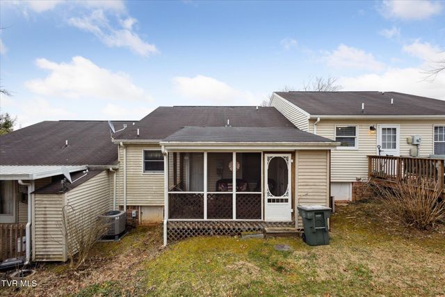945 Maiden Street, Abingdon, VA 24210