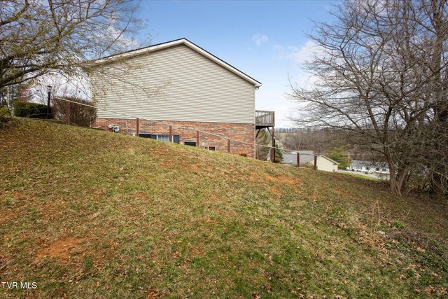 945 Maiden Street, Abingdon, VA 24210