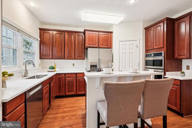 4100 KENTMERE SQ, Fairfax, VA 22030