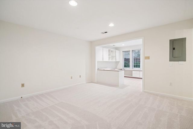 4100 KENTMERE SQ, Fairfax, VA 22030