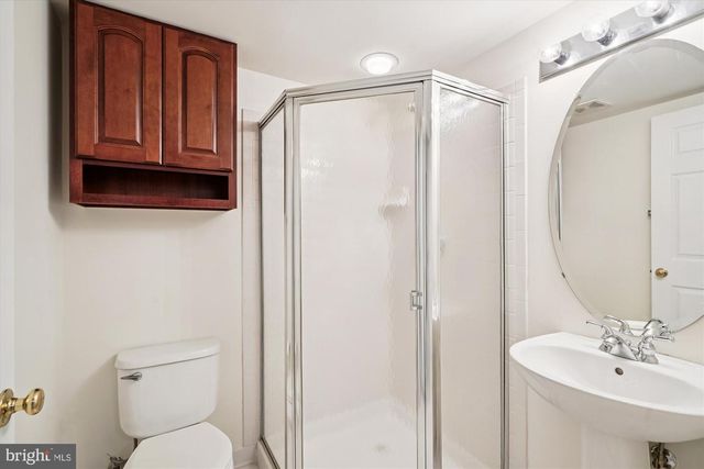 4100 KENTMERE SQ, Fairfax, VA 22030