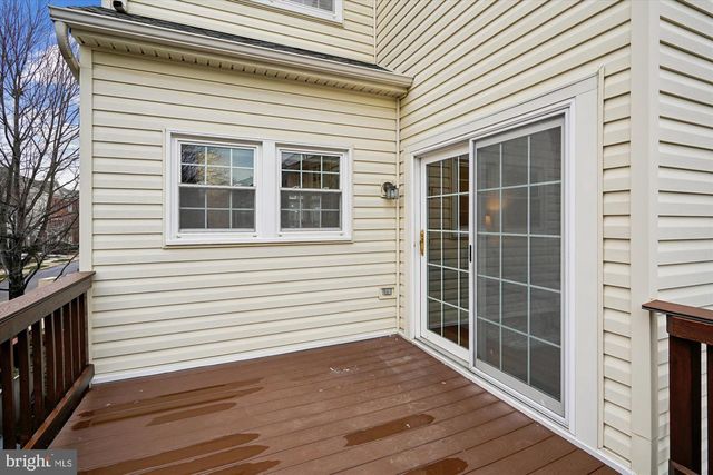 4100 KENTMERE SQ, Fairfax, VA 22030