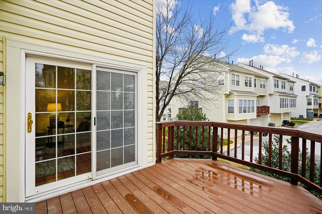 4100 KENTMERE SQ, Fairfax, VA 22030