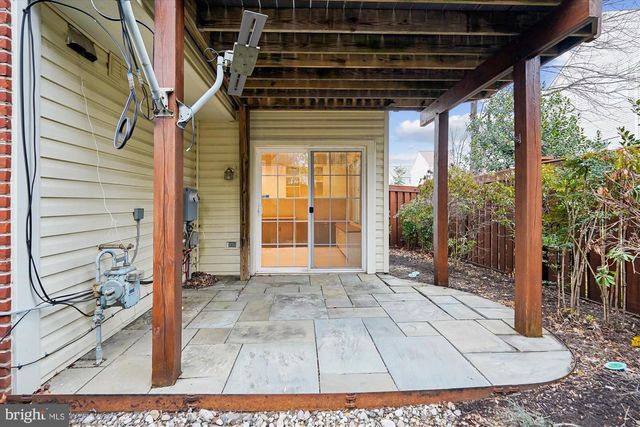 4100 KENTMERE SQ, Fairfax, VA 22030