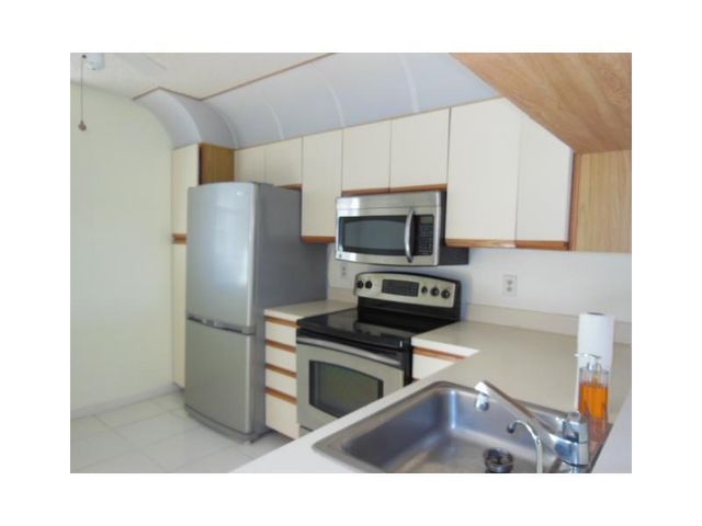 3100 NW 42nd Avenue D404, Coconut Creek, FL 33066