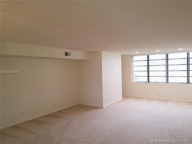 3100 NW 42nd Avenue D404, Coconut Creek, FL 33066