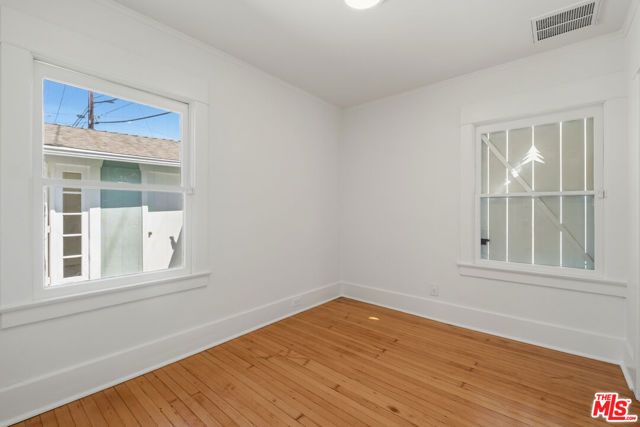 2213 Arizona Avenue, Santa Monica, CA 90404