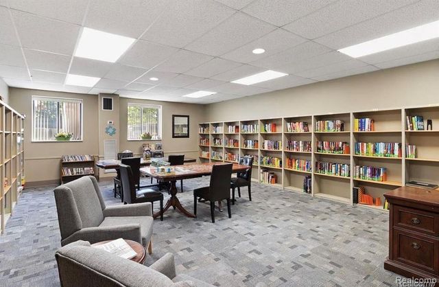 21800 Morley Avenue 1205, Dearborn, MI 48124