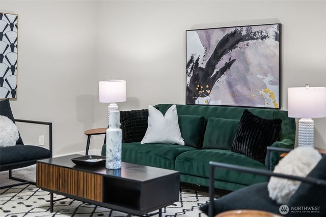 7005 54th Avenue NW, Gig Harbor, WA 98335