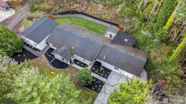 7005 54th Avenue NW, Gig Harbor, WA 98335