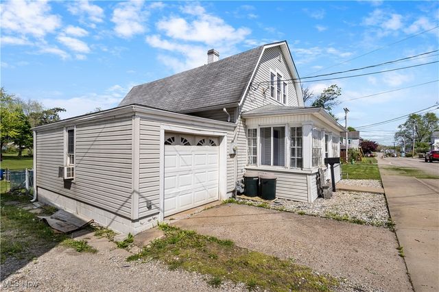 210 E Church Street, Woodsfield, OH 43793