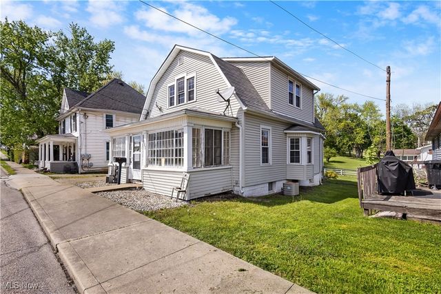 210 E Church Street, Woodsfield, OH 43793