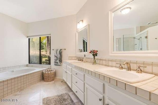 3679 Paseo De Nublado, Thousand Oaks, CA 91360