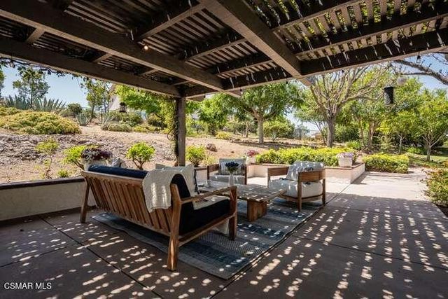 3679 Paseo De Nublado, Thousand Oaks, CA 91360