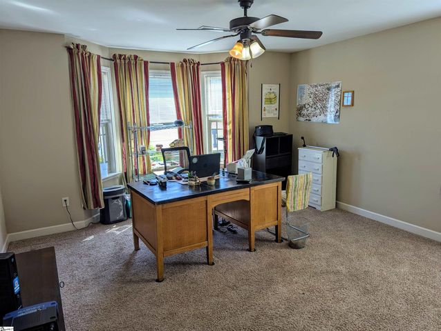215 Longmont Drive, Boiling Springs, SC 29316
