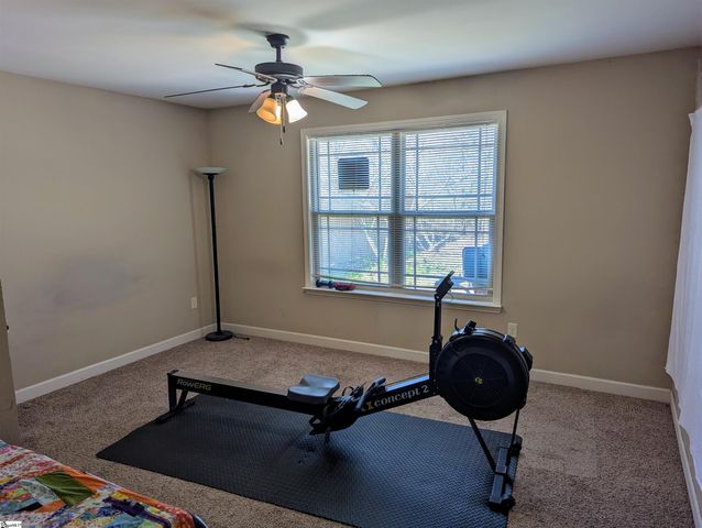 215 Longmont Drive, Boiling Springs, SC 29316
