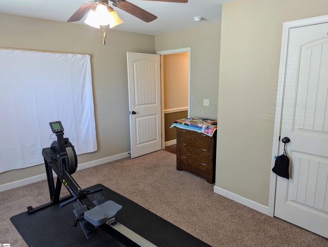 215 Longmont Drive, Boiling Springs, SC 29316