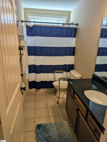 215 Longmont Drive, Boiling Springs, SC 29316