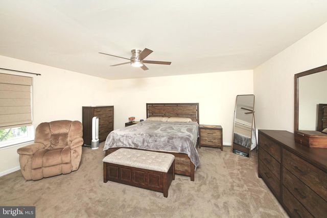 346 ROBERTS AVE, Conshohocken, PA 19428