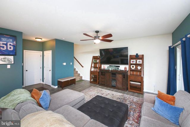 346 ROBERTS AVE, Conshohocken, PA 19428