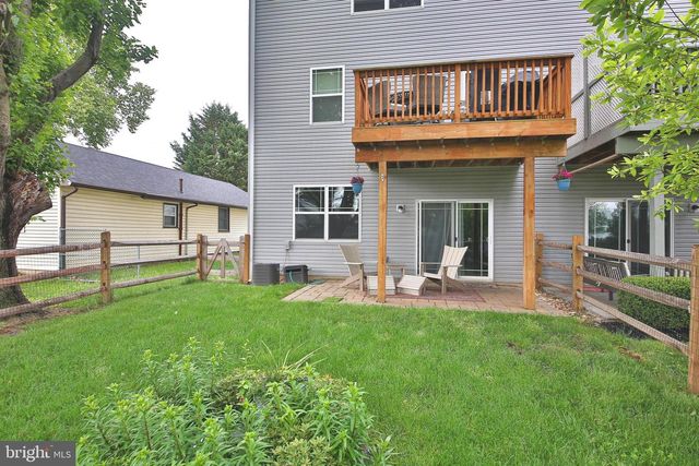 346 ROBERTS AVE, Conshohocken, PA 19428