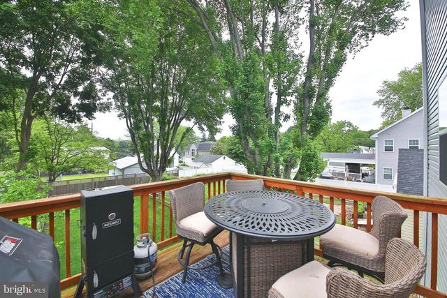 346 ROBERTS AVE, Conshohocken, PA 19428