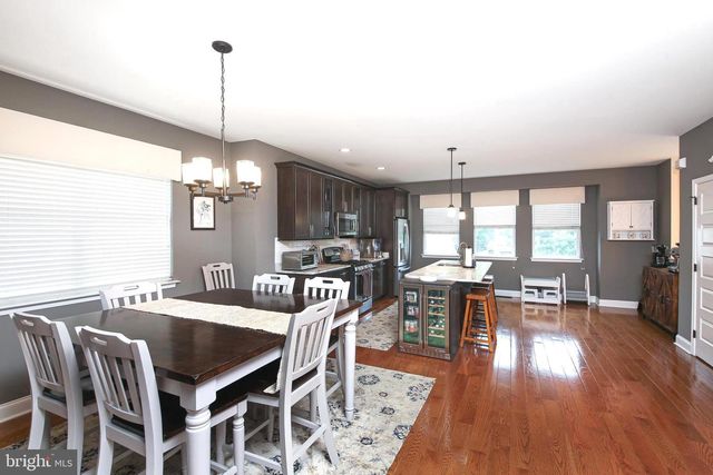 346 ROBERTS AVE, Conshohocken, PA 19428