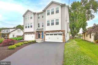 346 ROBERTS AVE, Conshohocken, PA 19428